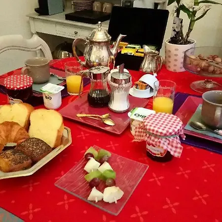 Maison D'hôtes Bleu Pastel Alojamento de Acomodação e Pequeno-almoço *