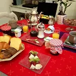 Maison D'hotes Bleu Pastel Frühstückspension *