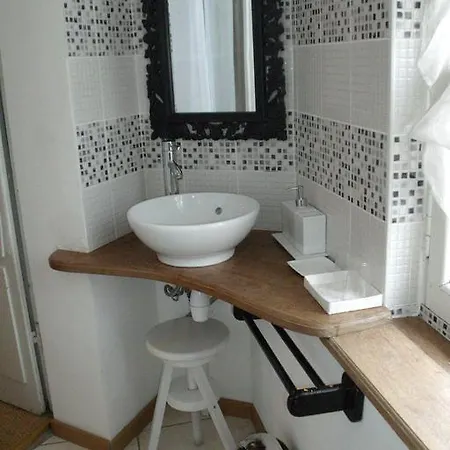 深蓝住宿加早餐酒店 盖亚克