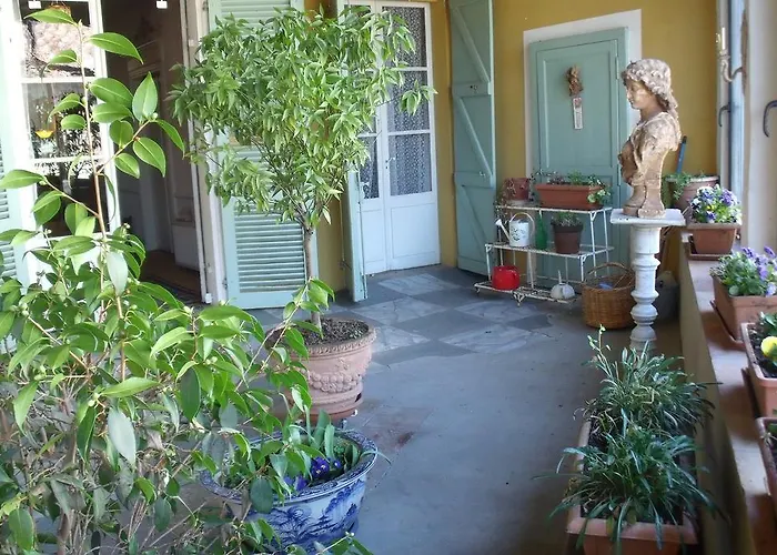 ベッド・アンド・ブレックファスト Maison D'hotes Bleu Pastel ガイヤック