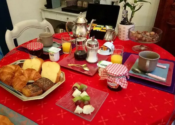 Maison D'hotes Bleu Pastel ベッド・アンド・ブレックファスト *