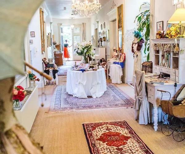 Maison D'hotes Bleu Pastel *